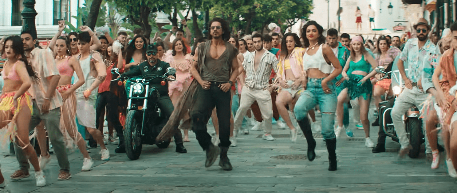 Read more about the article Jhoome Jo Pathaan Chords